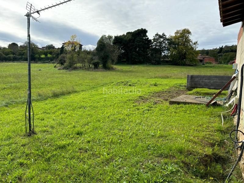 Foto d3e04bfb-46ee-4c37-86f6-c4ec65e6cc5d. Casa con parcheggio in Salas