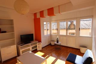 Apartamento  Plaza trascorrales. Antiguo
