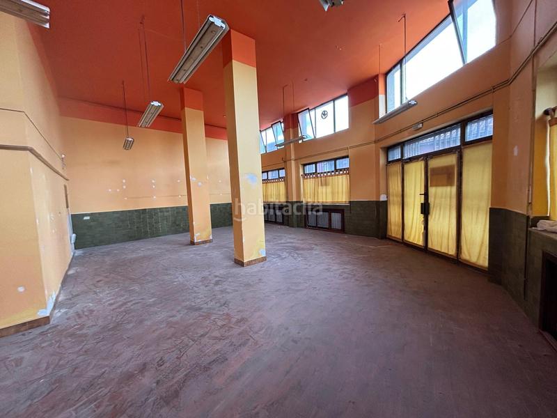 Foto 23731028-a198-47b0-b779-7f6892cb2c91. Local commercial avec chauffage dans Colloto Oviedo