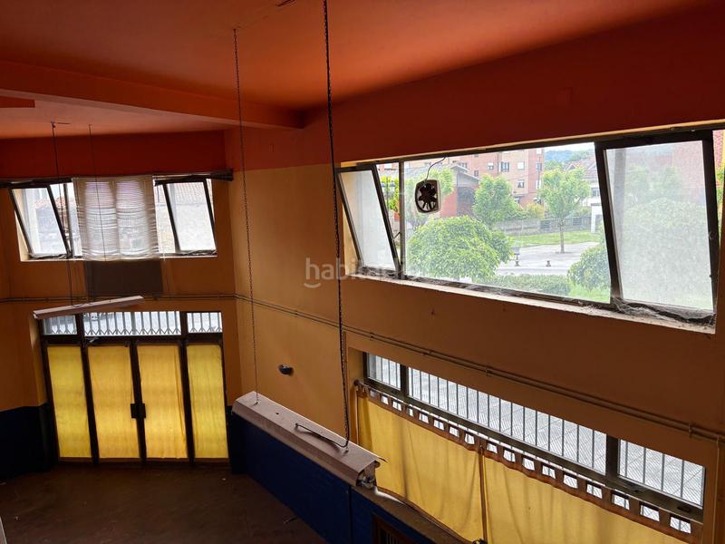 Foto a0f3e8c0-db84-4c44-8471-2a305a49ce35. Local commercial avec chauffage dans Colloto Oviedo