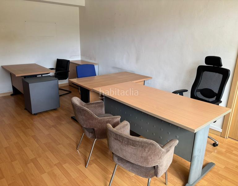 Foto 1f2d1a92-0aef-4cf9-b0c1-5599f08a71ce. Miete büro mit heizung in Masip Oviedo
