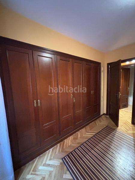 Foto 826f57f4-48eb-49cd-9fe2-ef1602a44678. Appartamento con riscaldamento parcheggio in Salesas - Foncalada - Campoamor Oviedo