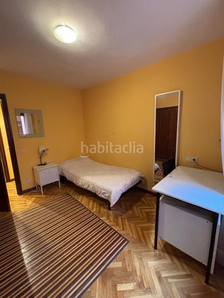Foto f916c7fb-31cc-4ffe-92ac-5096415afe29. Appartamento con riscaldamento parcheggio in Salesas - Foncalada - Campoamor Oviedo