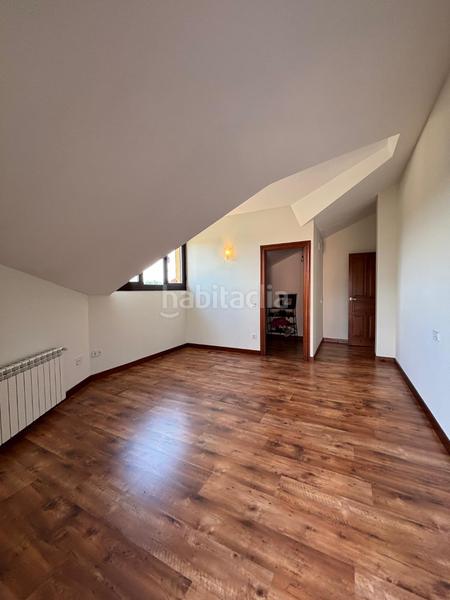 Foto 76f52754-0c69-47b2-89d9-c7692b9fd3d1. Xalet amb calefacció aparcament a Llanera