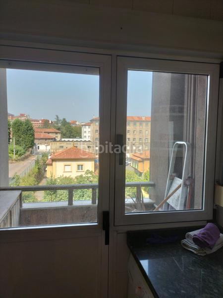 Foto c9c6dec6-1e46-443b-b1c6-a68e4f2e1def. Appartement dans calle rafael altamira 5 dans Buenavista Oviedo