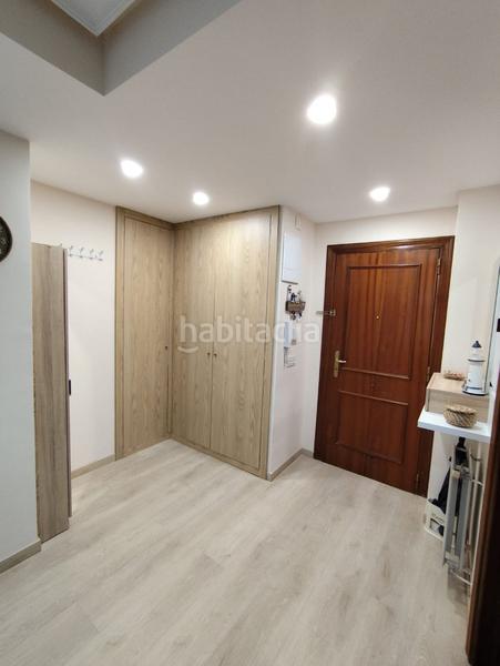 Foto 92c58e7f-a2a8-4ce9-b3b3-595a4c70a7f8. Dúplex amb calefacció aparcament a Buenavista Oviedo