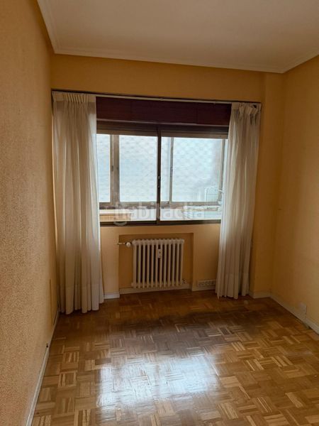 Foto 3fe150f3-148a-41bc-818d-00e7ecf6e478. Flat with heating parking in Parque San Francisco - Uría Oviedo
