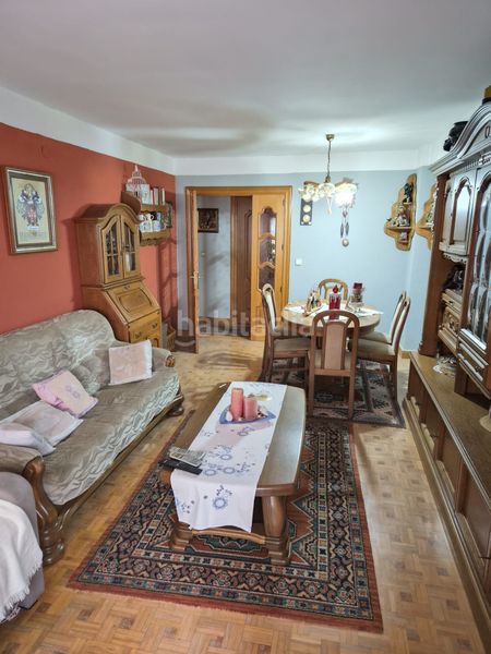 Foto a17d75a7-f9a5-46c9-b050-de7ab0ce3a15. Pis amb calefacció a Salesas - Foncalada - Campoamor Oviedo