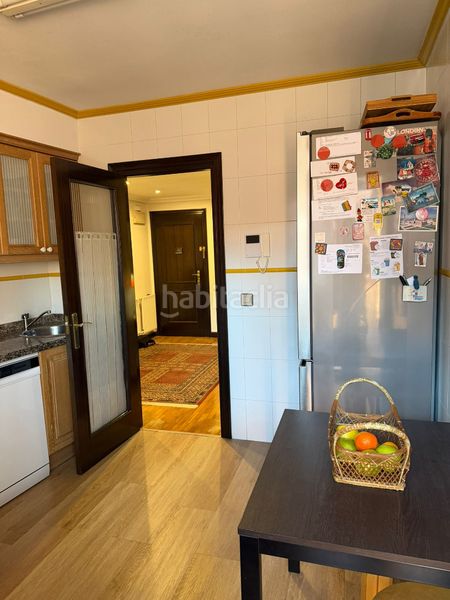 Foto 182d3200-4f08-4b32-9b73-adb7926fa7d3. Dúplex a calle vázquez de mella 1 a Vallobín Oviedo