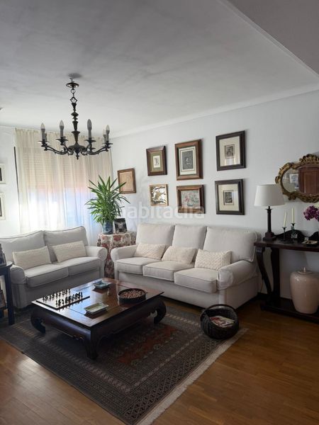 Foto 1d4fee5f-5ee3-4ea8-923e-ebd98823963e. Dúplex a calle vázquez de mella 1 a Vallobín Oviedo