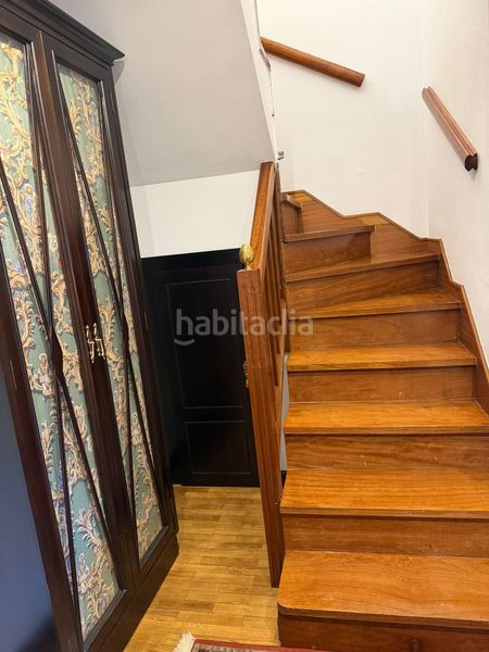 Foto 265a17a1-260b-40c0-8b43-89a5d2aa3298. Dúplex a calle vázquez de mella 1 a Vallobín Oviedo