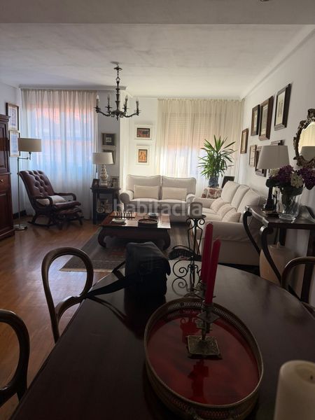 Foto 2fa793a0-191b-44c6-952c-28b9be0eddb1. Dúplex a calle vázquez de mella 1 a Vallobín Oviedo