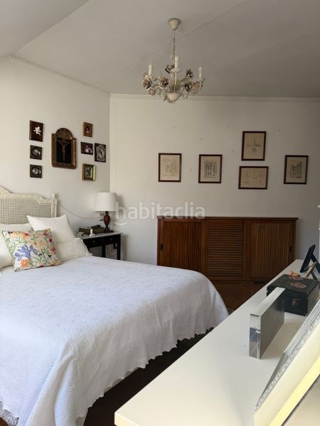 Foto d86a44e6-0010-4e28-bd68-144811e32083. Dúplex a calle vázquez de mella 1 a Vallobín Oviedo