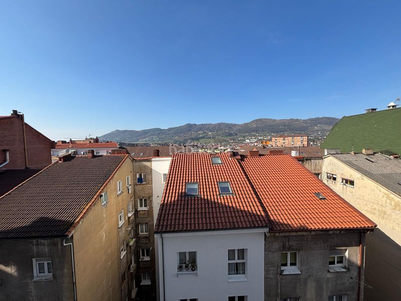 Foto 8ca27912-9399-4eb4-af4b-e952c72d3c72. Pis amb calefacció a Buenavista Oviedo