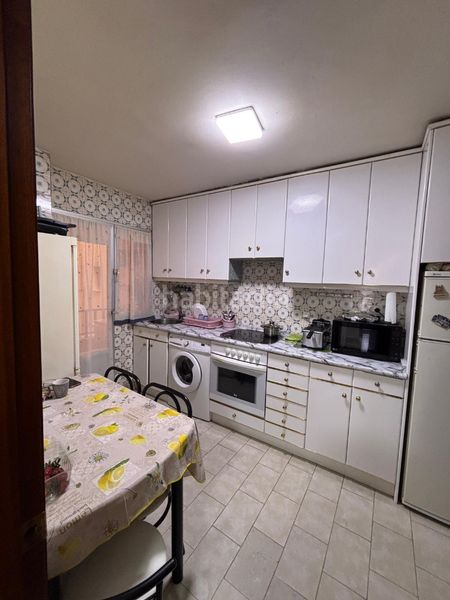 Foto 30970de4-6f94-4ac1-bcd3-1913e7a7e9b5. Pis amb calefacció aparcament a El Cristo Oviedo