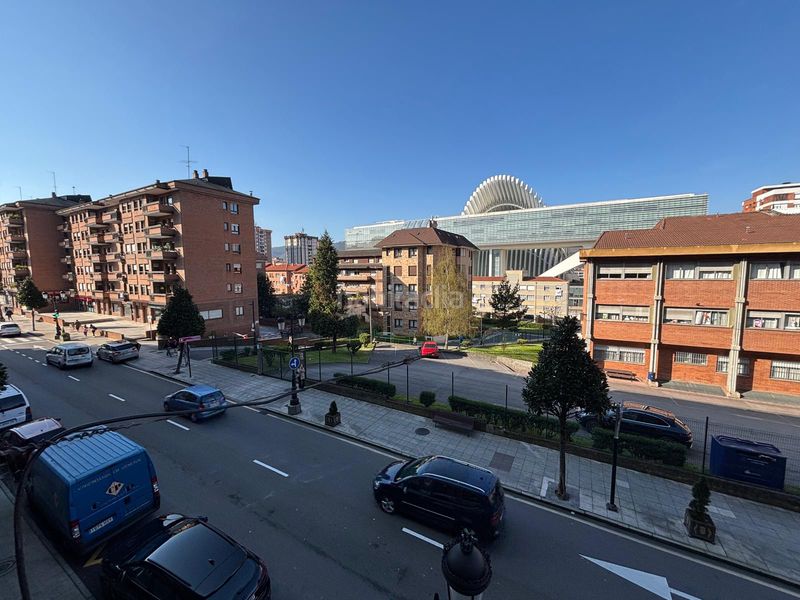 Foto aab5c680-ae74-47f9-b470-0179b759d00b. Pis amb calefacció aparcament a El Cristo Oviedo