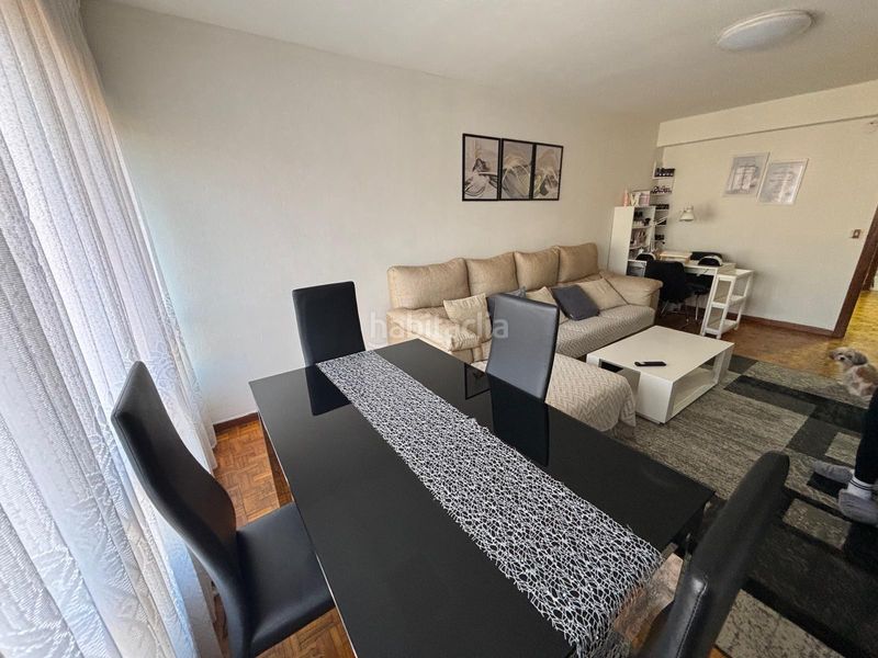 Foto afa8c4ab-b71e-43b8-9d3b-77e9edb6645e. Pis amb calefacció aparcament a El Cristo Oviedo