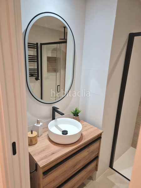 Foto 0fd7cc17-fd63-46e8-b520-19bdc6ec1b1e. Piso centro en Salesas - Foncalada - Campoamor Oviedo