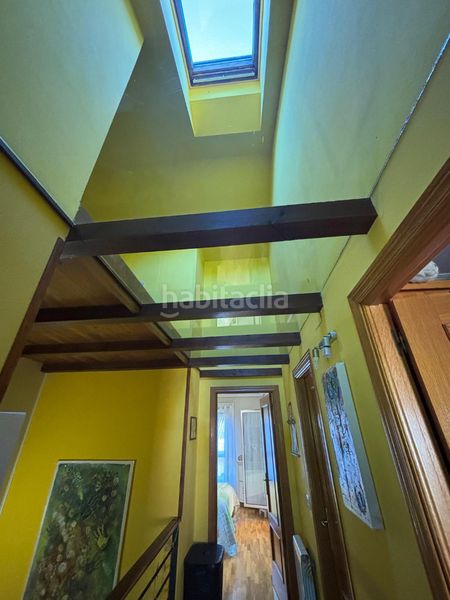 Foto 017a7746-2e9c-41fe-bead-b1b83cddf426. Casa adossada amb calefacció aparcament a Morcín