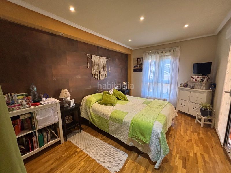 Foto 07f7225d-8996-4a35-9d00-667315f237b2. Casa adossada amb calefacció aparcament a Morcín