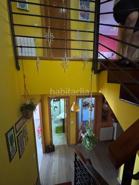 Foto 0c8491db-2093-42aa-9c85-8b95261260a2. Casa adossada amb calefacció aparcament a Morcín