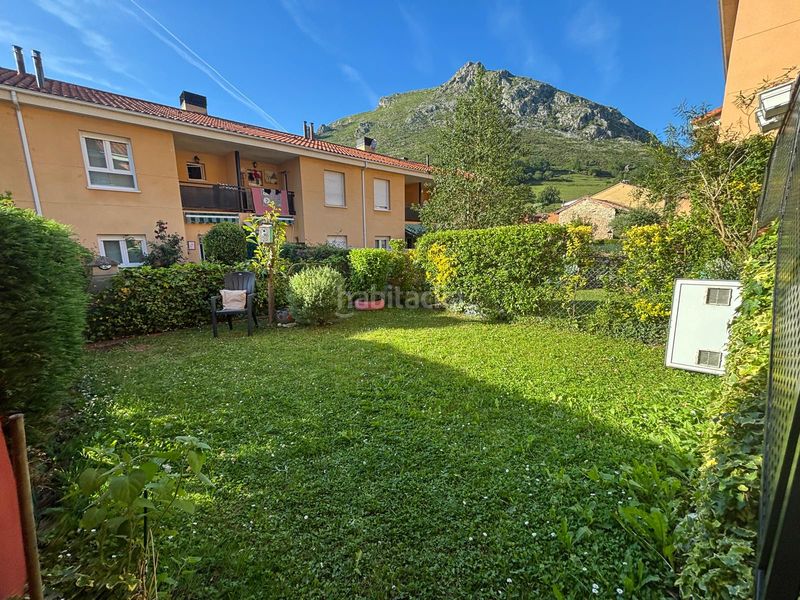 Foto a6b66c94-7519-4b1c-8eee-37a185391765. Casa adossada amb calefacció aparcament a Morcín