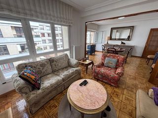 Lloguer Pis  Calle gonzález besada 15. Alquiler de temporada