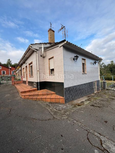 Foto 1a35fcdc-ec83-4a02-9914-8b62f31724d3. Maison jumelée avec chauffage parking dans San Claudio - Trubia - Las Caldas Oviedo