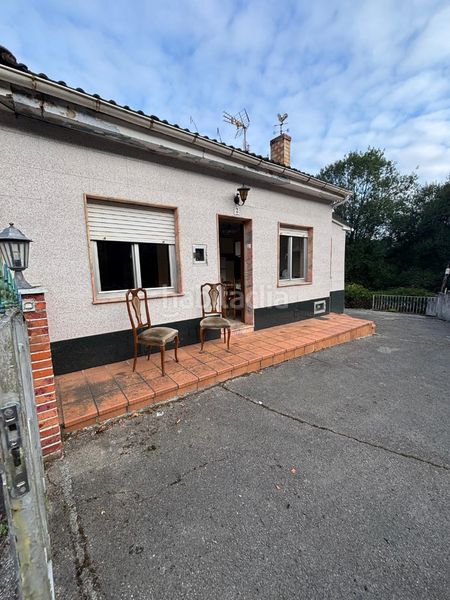 Foto fed4ad4f-63f2-436f-b238-33136e1cd8f3. Maison jumelée avec chauffage parking dans San Claudio - Trubia - Las Caldas Oviedo