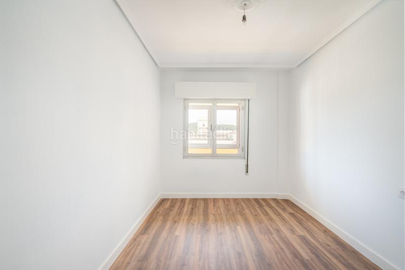 Foto 840f835f-3a7c-43e2-9927-8f031ff6bf29. Pis a trasona - cs pedrero 8 a Corvera de Asturias