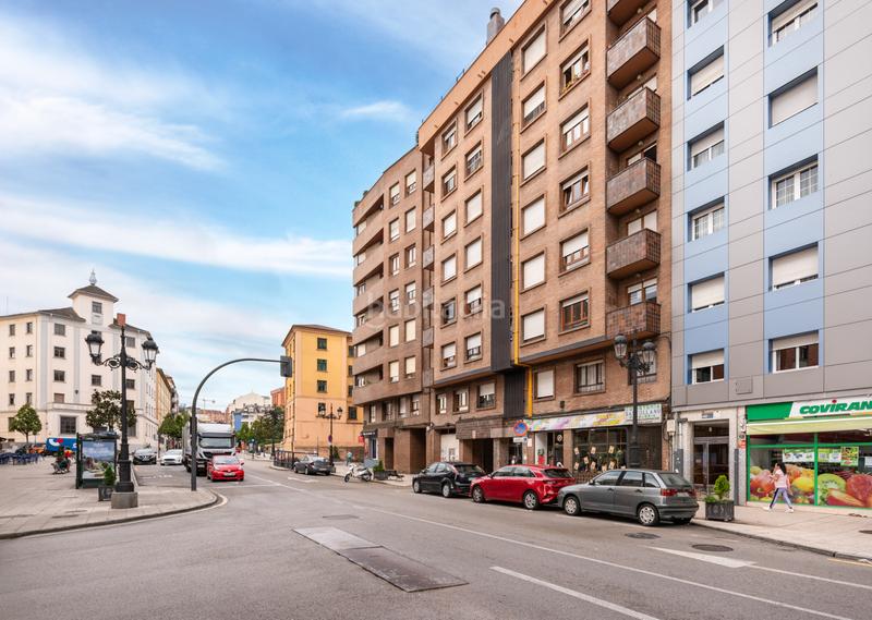 Foto 6e77ef35-2fd3-4465-8b64-37e8d969efee. Alquiler piso en Oviedo - bermudez de castro 3 piso alquiler c bermúdez de castro, 3 en Oviedo