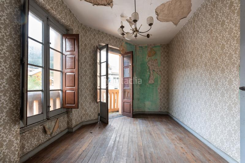 Foto 79cfe6cb-0f03-4c11-bfe4-66b963203c65. House in Salas - pz iglesia de la 2 in Salas