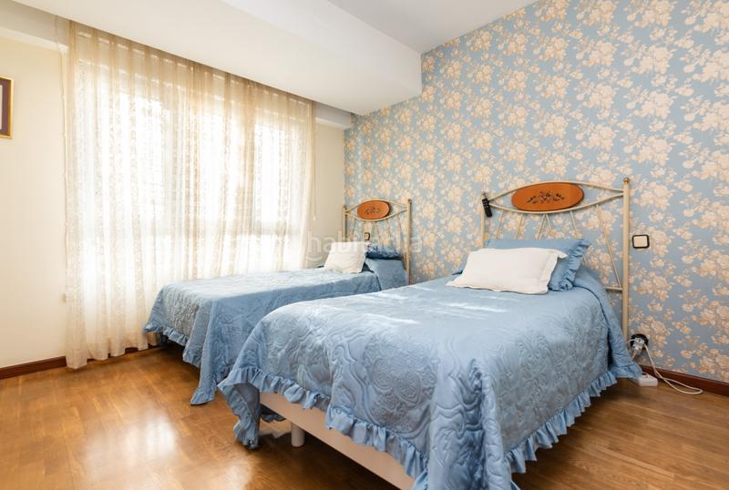 Foto bf940b38-dd4b-4401-a96d-daeab83af9ea. Location appartement dans Oviedo - cl jeronimo ibran 6 dans Oviedo