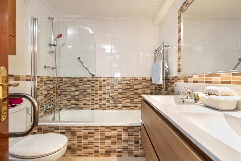 Foto fc42ebb6-91e5-42d0-8a60-43205a63e788. Location appartement dans Oviedo - cl jeronimo ibran 6 dans Oviedo