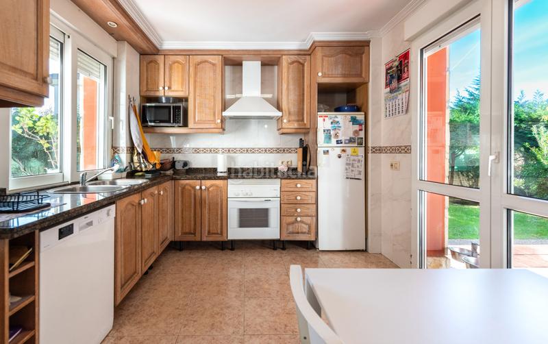 Foto 371683f6-20ad-403f-a713-4843af7ec1a2. Casa en Somió - cm primulas-somio 136 chalet independiente c prímulas somio gijon en Gijón