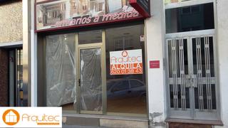 Lloguer Local Comercial  Avenida de finisterre. Local situado en una calle muy transitada de carballo, tiene 180