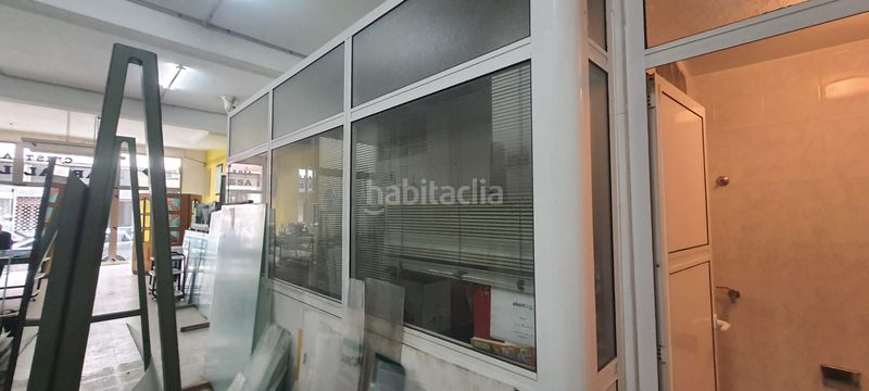 Foto b30c5cf2-a926-4ce7-83bd-5992583f7fde. Local comercial a rúa mahón 1 a Carballo