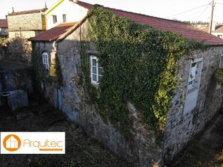 Maison à Anllóns a garga 25. Preciosa casa rural para restaurar