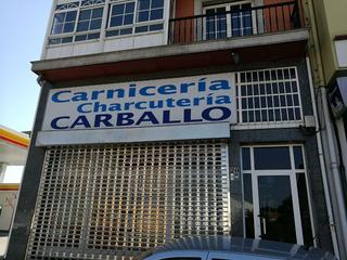 Location Local commercial  Avenida de bértoa. Local comercial de 190 mts. con instalación eléctrica, fontaneri
