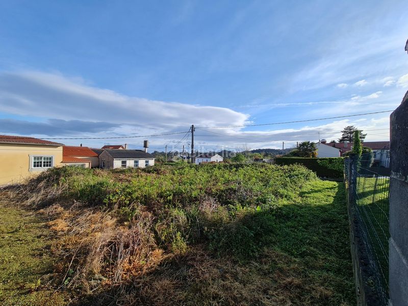 Foto 30fad001-2552-451f-9d70-db5c3ff2e6d1. Terreny residencial a Maianca Oleiros