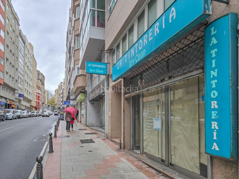 Foto 2b327636-5366-4d5c-921c-c8278dd8e90e. Local comercial amplio local comercial en a coruñaoportunidad única en Coruña (A)