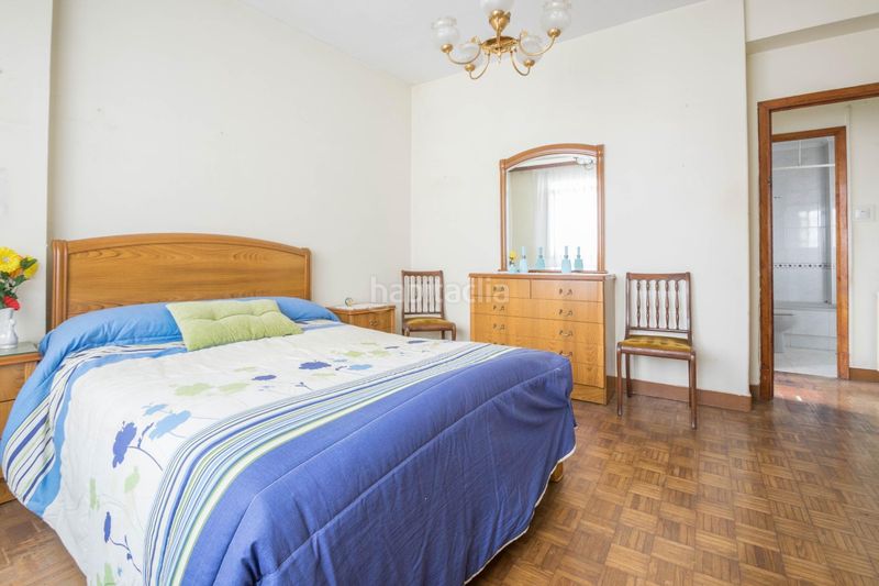 Foto 661149b8-bdea-4d64-8b50-72a27aeaedb8. Pis a Los Castros - Castrillón Coruña (A)