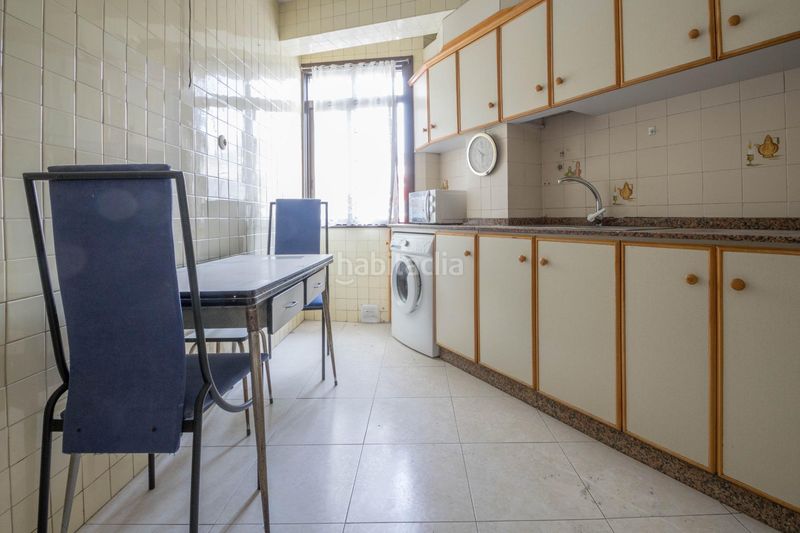 Foto b8ba4d79-5d6c-4af7-a82c-914ff5368427. Pis a Los Castros - Castrillón Coruña (A)