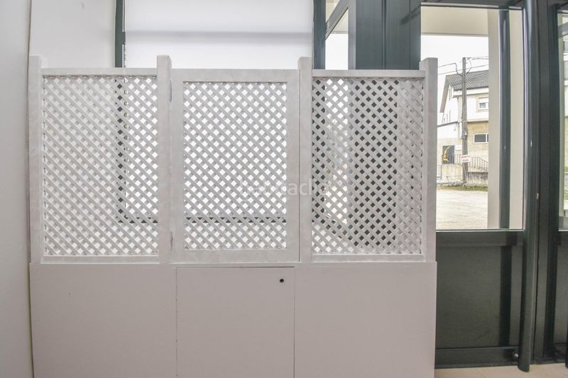 Foto 1481d439-637d-4109-9a55-248df2c0a42c. Lloguer local comercial a Cambre