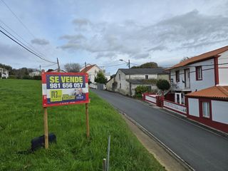 Terreny residencial  Lugar lugar de sobreguexe. Estupenda parcela a la venta en sobreguexe