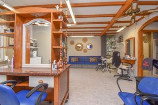 Lloguer Local Comercial  Gosende. Peluquería en gosende, carral