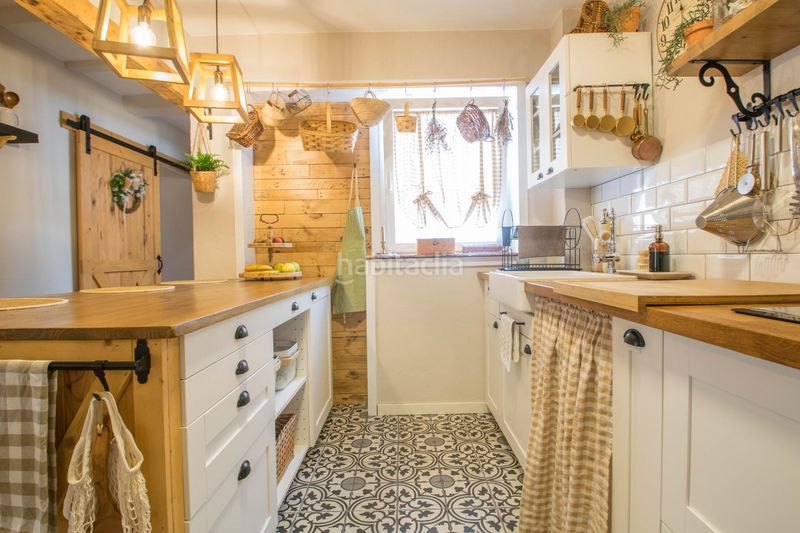 Foto 21083ea7-3505-462d-8b16-046c1427d0b8. Flat with heating parking in Cambre