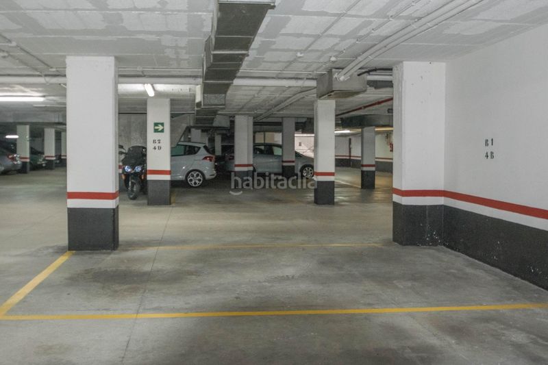 Foto 522a2857-e7e6-45a4-850b-b1b36c1bf3d1. Flat with heating parking in Cambre