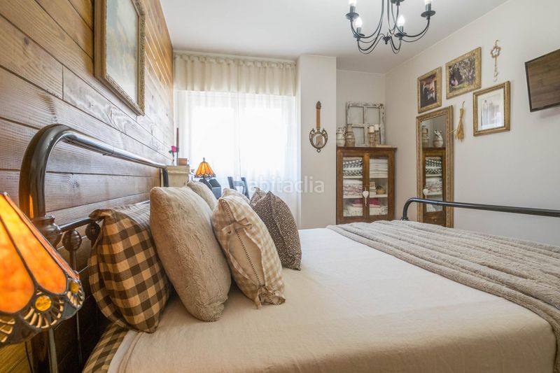 Foto 7c7c3ba4-1698-45e9-be8d-fcd802848289. Flat with heating parking in Cambre