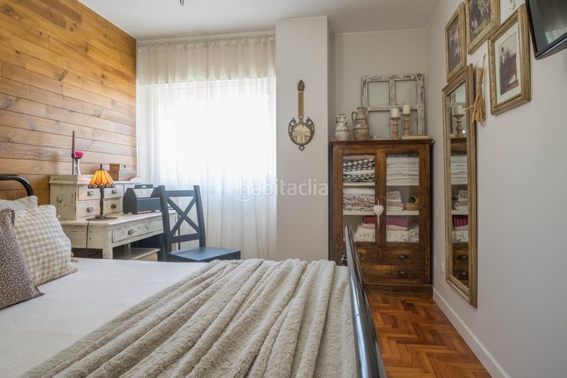 Foto 7fdf7bf4-9052-44a3-ab90-457e91be8673. Flat with heating parking in Cambre